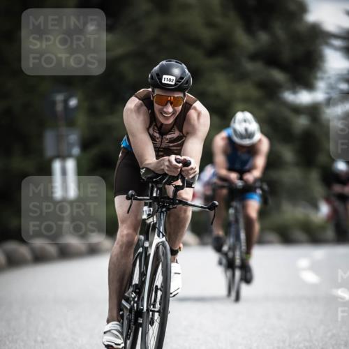 21.06.2026 - 29. Vierlanden-Triathlon H.Heesch http://msf.ph/oto/9923732 21.06.2026 13:32:42 Radfahren 11, 1102 meine-sportfotos.de