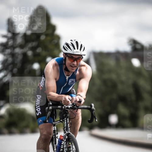 21.06.2026 - 29. Vierlanden-Triathlon H.Heesch http://msf.ph/oto/9923742 21.06.2026 13:32:43 Radfahren 1203 meine-sportfotos.de