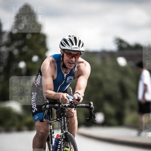 21.06.2026 - 29. Vierlanden-Triathlon H.Heesch http://msf.ph/oto/9923743 21.06.2026 13:32:43 Radfahren 1203 meine-sportfotos.de