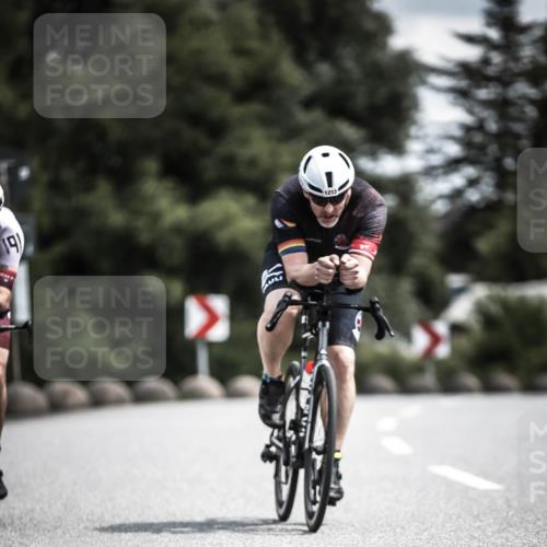21.06.2026 - 29. Vierlanden-Triathlon H.Heesch http://msf.ph/oto/9923752 21.06.2026 13:32:46 Radfahren 19, 1213 meine-sportfotos.de