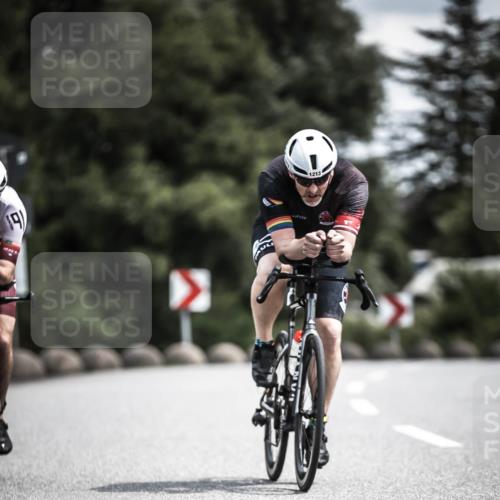 21.06.2026 - 29. Vierlanden-Triathlon H.Heesch http://msf.ph/oto/9923753 21.06.2026 13:32:46 Radfahren 19, 1213 meine-sportfotos.de