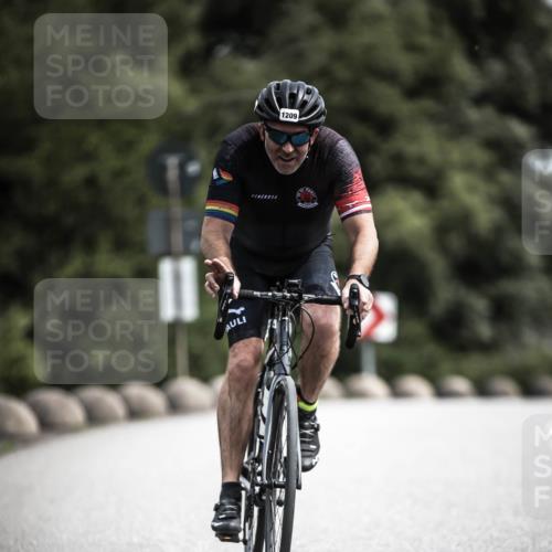 21.06.2026 - 29. Vierlanden-Triathlon H.Heesch http://msf.ph/oto/9923866 21.06.2026 13:33:34 Radfahren 1209 meine-sportfotos.de