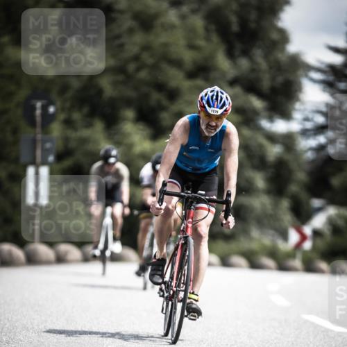 21.06.2026 - 29. Vierlanden-Triathlon H.Heesch http://msf.ph/oto/9923908 21.06.2026 13:33:50 Radfahren 1175 meine-sportfotos.de