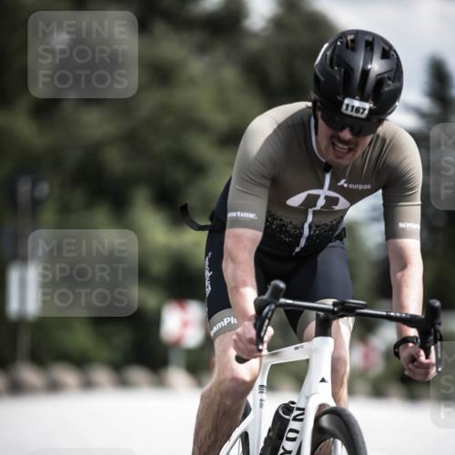 21.06.2026 - 29. Vierlanden-Triathlon H.Heesch http://msf.ph/oto/9923931 21.06.2026 13:33:53 Radfahren 1167 meine-sportfotos.de