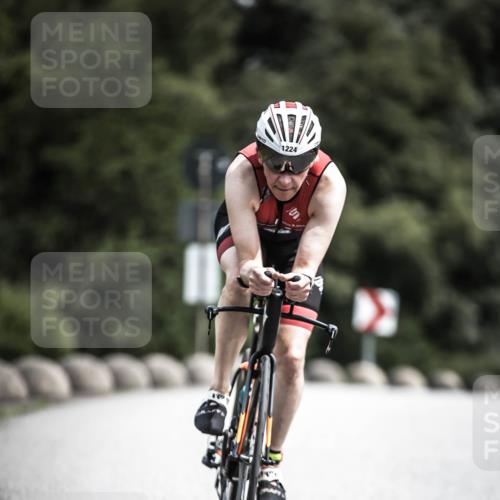 21.06.2026 - 29. Vierlanden-Triathlon H.Heesch http://msf.ph/oto/9923941 21.06.2026 13:33:57 Radfahren 1224 meine-sportfotos.de