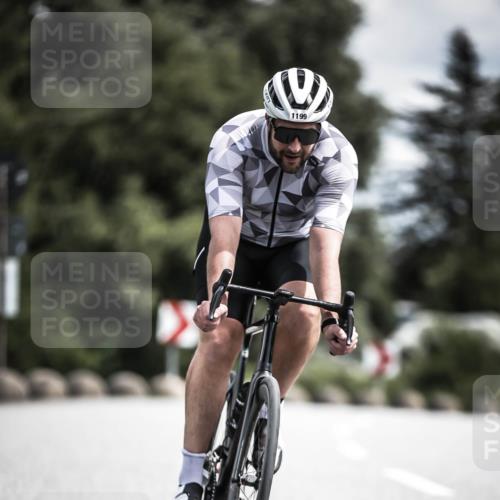 21.06.2026 - 29. Vierlanden-Triathlon H.Heesch http://msf.ph/oto/9923980 21.06.2026 13:34:05 Radfahren 1199 meine-sportfotos.de