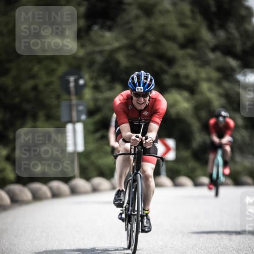 21.06.2026 - 29. Vierlanden-Triathlon H.Heesch http://msf.ph/oto/9923994 21.06.2026 13:34:20 Radfahren 11, 1226 meine-sportfotos.de
