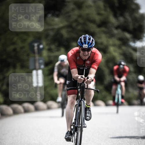 21.06.2026 - 29. Vierlanden-Triathlon H.Heesch http://msf.ph/oto/9923998 21.06.2026 13:34:20 Radfahren 11, 1226 meine-sportfotos.de