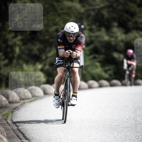 21.06.2026 - 29. Vierlanden-Triathlon H.Heesch http://msf.ph/oto/9924013 21.06.2026 13:34:24 Radfahren 1098 meine-sportfotos.de