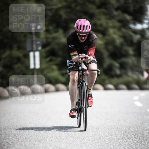 21.06.2026 - 29. Vierlanden-Triathlon H.Heesch http://msf.ph/oto/9924017 21.06.2026 13:34:28 Radfahren 11, 13 meine-sportfotos.de