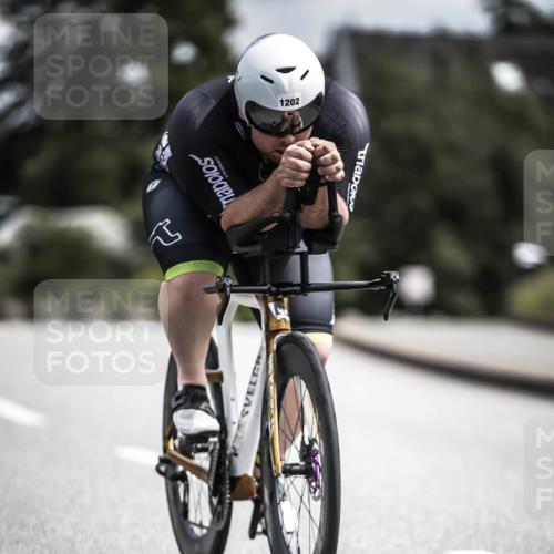 21.06.2026 - 29. Vierlanden-Triathlon H.Heesch http://msf.ph/oto/9924026 21.06.2026 13:34:40 Radfahren 1202 meine-sportfotos.de