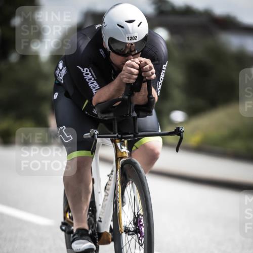 21.06.2026 - 29. Vierlanden-Triathlon H.Heesch http://msf.ph/oto/9924028 21.06.2026 13:34:40 Radfahren 1202 meine-sportfotos.de