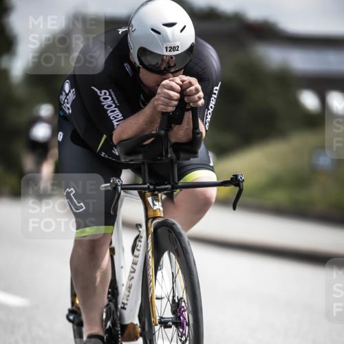 21.06.2026 - 29. Vierlanden-Triathlon H.Heesch http://msf.ph/oto/9924029 21.06.2026 13:34:41 Radfahren 1202 meine-sportfotos.de