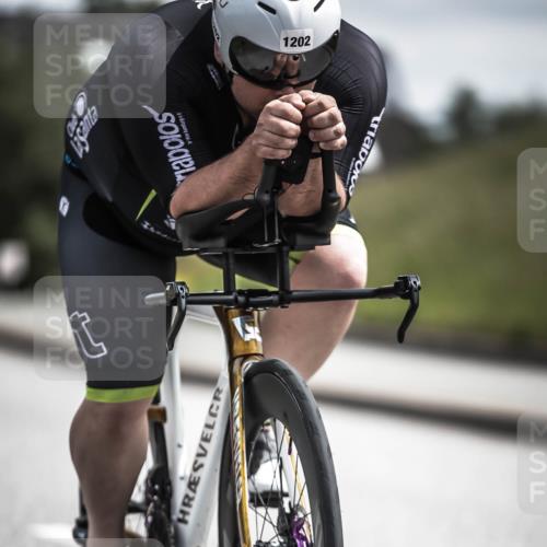 21.06.2026 - 29. Vierlanden-Triathlon H.Heesch http://msf.ph/oto/9924032 21.06.2026 13:34:41 Radfahren 1202 meine-sportfotos.de