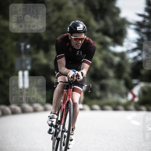 21.06.2026 - 29. Vierlanden-Triathlon H.Heesch http://msf.ph/oto/9924046 21.06.2026 13:05:44 Radfahren 11, 1069 meine-sportfotos.de
