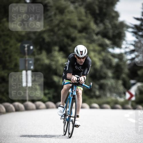 21.06.2026 - 29. Vierlanden-Triathlon H.Heesch http://msf.ph/oto/9924054 21.06.2026 13:05:47 Radfahren 1029 meine-sportfotos.de