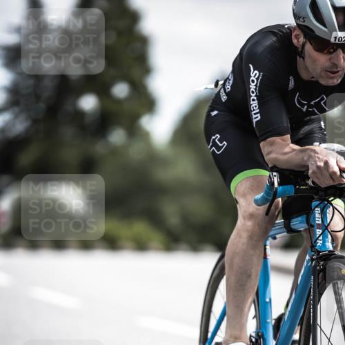 21.06.2026 - 29. Vierlanden-Triathlon H.Heesch http://msf.ph/oto/9924064 21.06.2026 13:05:48 Radfahren 102 meine-sportfotos.de