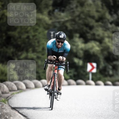 21.06.2026 - 29. Vierlanden-Triathlon H.Heesch http://msf.ph/oto/9924112 21.06.2026 13:06:04 Radfahren 1050 meine-sportfotos.de