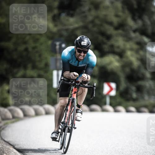 21.06.2026 - 29. Vierlanden-Triathlon H.Heesch http://msf.ph/oto/9924117 21.06.2026 13:06:04 Radfahren 1050 meine-sportfotos.de