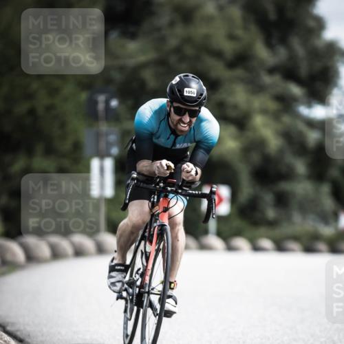 21.06.2026 - 29. Vierlanden-Triathlon H.Heesch http://msf.ph/oto/9924120 21.06.2026 13:06:05 Radfahren 1050 meine-sportfotos.de
