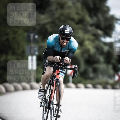 21.06.2026 - 29. Vierlanden-Triathlon H.Heesch http://msf.ph/oto/9924121 21.06.2026 13:06:05 Radfahren 1050 meine-sportfotos.de