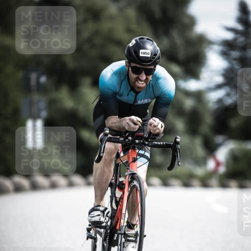 21.06.2026 - 29. Vierlanden-Triathlon H.Heesch http://msf.ph/oto/9924125 21.06.2026 13:06:05 Radfahren 1050 meine-sportfotos.de
