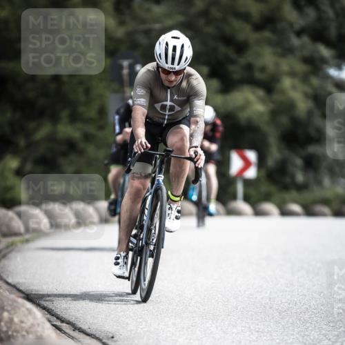 21.06.2026 - 29. Vierlanden-Triathlon H.Heesch http://msf.ph/oto/9924130 21.06.2026 13:06:28 Radfahren 1065 meine-sportfotos.de