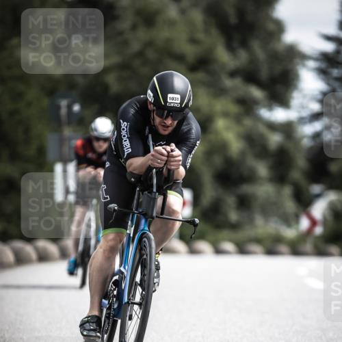 21.06.2026 - 29. Vierlanden-Triathlon H.Heesch http://msf.ph/oto/9924142 21.06.2026 13:06:30 Radfahren 1031 meine-sportfotos.de