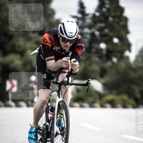 21.06.2026 - 29. Vierlanden-Triathlon H.Heesch http://msf.ph/oto/9924157 21.06.2026 13:06:31 Radfahren 2, 1091 meine-sportfotos.de