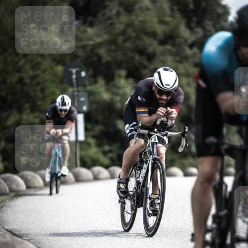 21.06.2026 - 29. Vierlanden-Triathlon H.Heesch http://msf.ph/oto/9924192 21.06.2026 13:06:44 Radfahren 1084 meine-sportfotos.de