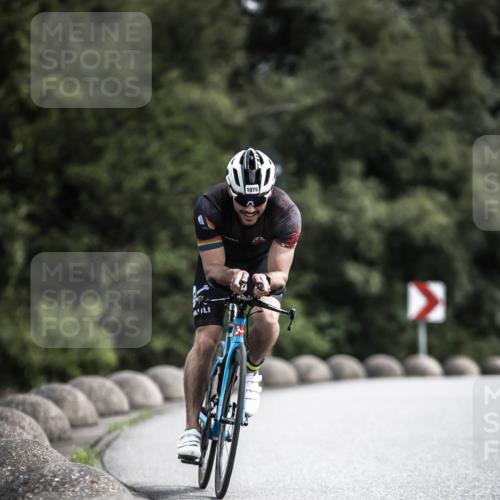 21.06.2026 - 29. Vierlanden-Triathlon H.Heesch http://msf.ph/oto/9924197 21.06.2026 13:06:46 Radfahren 1075 meine-sportfotos.de