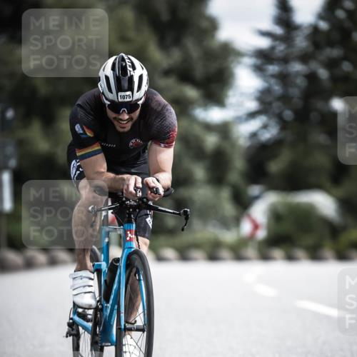 21.06.2026 - 29. Vierlanden-Triathlon H.Heesch http://msf.ph/oto/9924208 21.06.2026 13:06:46 Radfahren 1075 meine-sportfotos.de