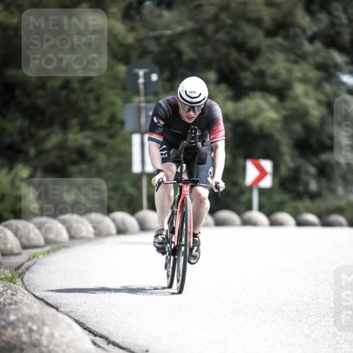 21.06.2026 - 29. Vierlanden-Triathlon H.Heesch http://msf.ph/oto/9924218 21.06.2026 13:07:08 Radfahren 1078 meine-sportfotos.de
