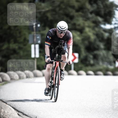 21.06.2026 - 29. Vierlanden-Triathlon H.Heesch http://msf.ph/oto/9924221 21.06.2026 13:07:09 Radfahren 1078 meine-sportfotos.de