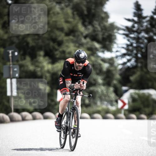 21.06.2026 - 29. Vierlanden-Triathlon H.Heesch http://msf.ph/oto/9924232 21.06.2026 13:07:10 Radfahren 1090 meine-sportfotos.de
