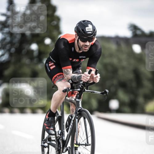 21.06.2026 - 29. Vierlanden-Triathlon H.Heesch http://msf.ph/oto/9924246 21.06.2026 13:07:11 Radfahren 1090 meine-sportfotos.de
