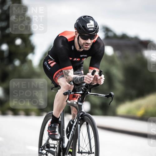 21.06.2026 - 29. Vierlanden-Triathlon H.Heesch http://msf.ph/oto/9924247 21.06.2026 13:07:11 Radfahren 1090 meine-sportfotos.de