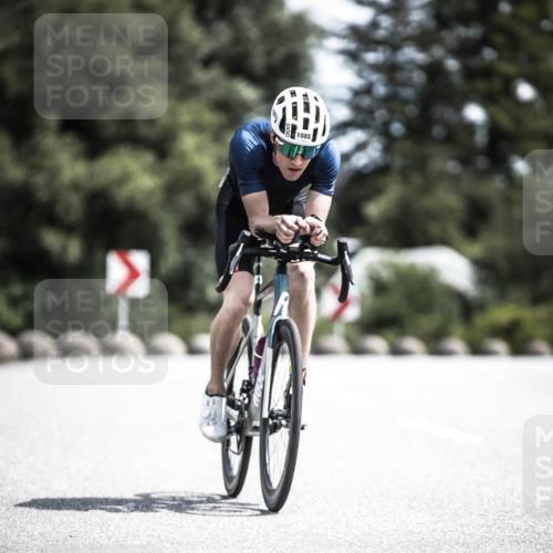 21.06.2026 - 29. Vierlanden-Triathlon H.Heesch http://msf.ph/oto/9924256 21.06.2026 13:07:31 Radfahren 1085 meine-sportfotos.de