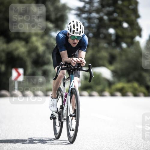 21.06.2026 - 29. Vierlanden-Triathlon H.Heesch http://msf.ph/oto/9924258 21.06.2026 13:07:31 Radfahren 1085 meine-sportfotos.de