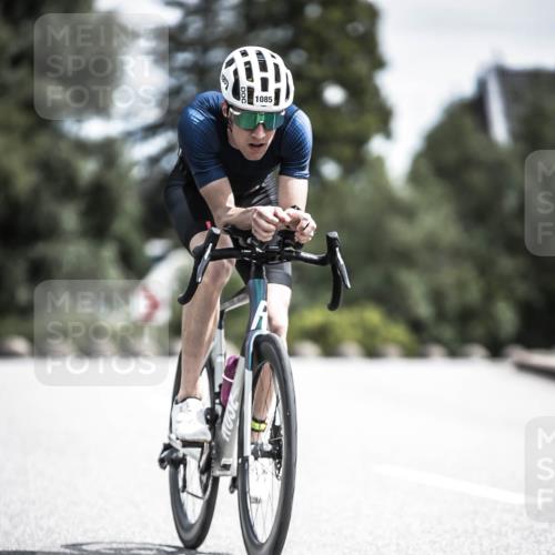 21.06.2026 - 29. Vierlanden-Triathlon H.Heesch http://msf.ph/oto/9924261 21.06.2026 13:07:31 Radfahren 1085 meine-sportfotos.de