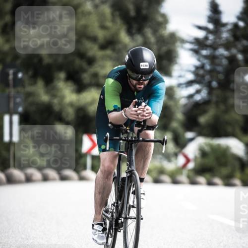21.06.2026 - 29. Vierlanden-Triathlon H.Heesch http://msf.ph/oto/9924275 21.06.2026 13:08:02 Radfahren 1038 meine-sportfotos.de