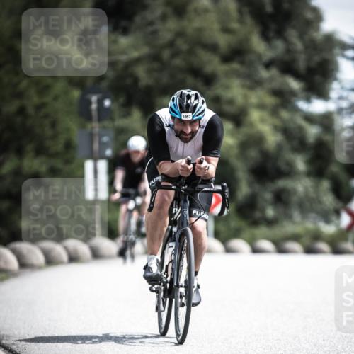 21.06.2026 - 29. Vierlanden-Triathlon H.Heesch http://msf.ph/oto/9924302 21.06.2026 13:08:12 Radfahren 1057 meine-sportfotos.de