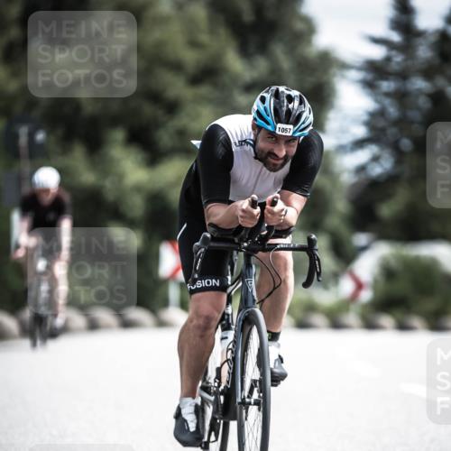 21.06.2026 - 29. Vierlanden-Triathlon H.Heesch http://msf.ph/oto/9924310 21.06.2026 13:08:12 Radfahren 1057 meine-sportfotos.de