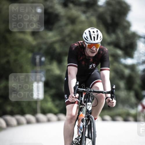 21.06.2026 - 29. Vierlanden-Triathlon H.Heesch http://msf.ph/oto/9924315 21.06.2026 13:08:15 Radfahren 1073 meine-sportfotos.de