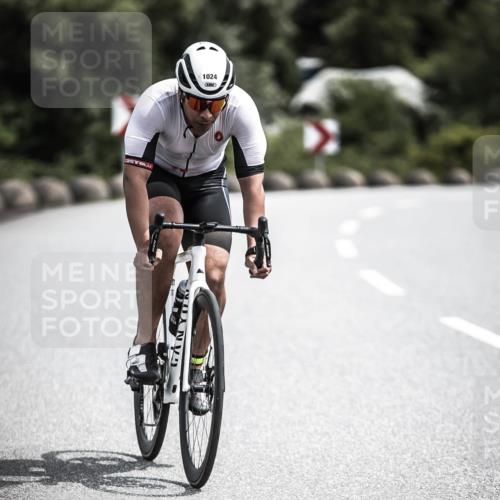 21.06.2026 - 29. Vierlanden-Triathlon H.Heesch http://msf.ph/oto/9924361 21.06.2026 13:08:52 Radfahren 1024 meine-sportfotos.de