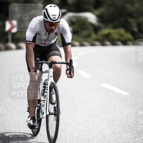 21.06.2026 - 29. Vierlanden-Triathlon H.Heesch http://msf.ph/oto/9924364 21.06.2026 13:08:52 Radfahren 1024 meine-sportfotos.de