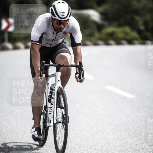 21.06.2026 - 29. Vierlanden-Triathlon H.Heesch http://msf.ph/oto/9924365 21.06.2026 13:08:52 Radfahren 1024 meine-sportfotos.de