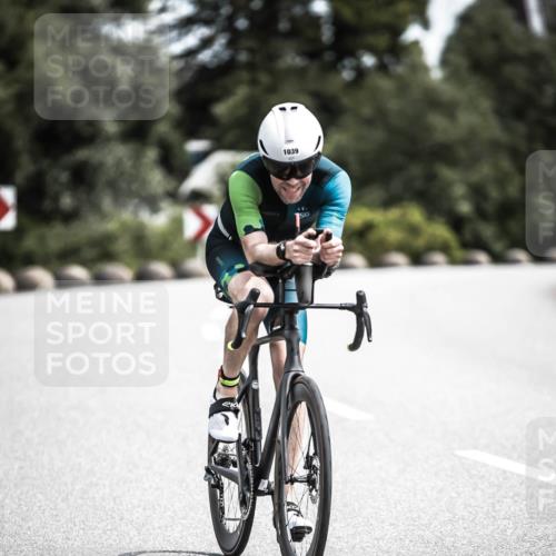 21.06.2026 - 29. Vierlanden-Triathlon H.Heesch http://msf.ph/oto/9924366 21.06.2026 13:13:25 Radfahren 1039 meine-sportfotos.de
