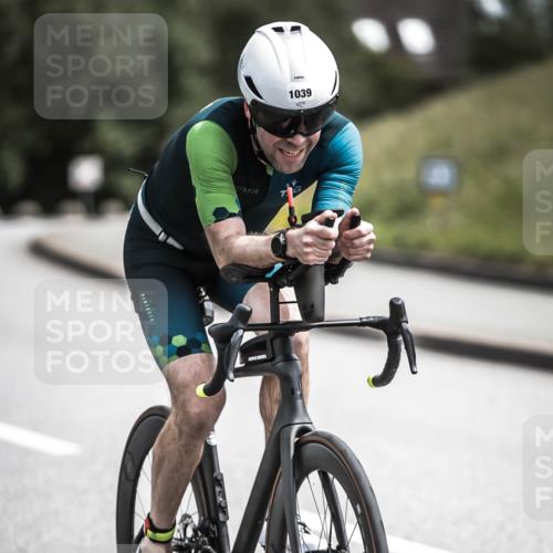 21.06.2026 - 29. Vierlanden-Triathlon H.Heesch http://msf.ph/oto/9924377 21.06.2026 13:13:26 Radfahren 1039 meine-sportfotos.de