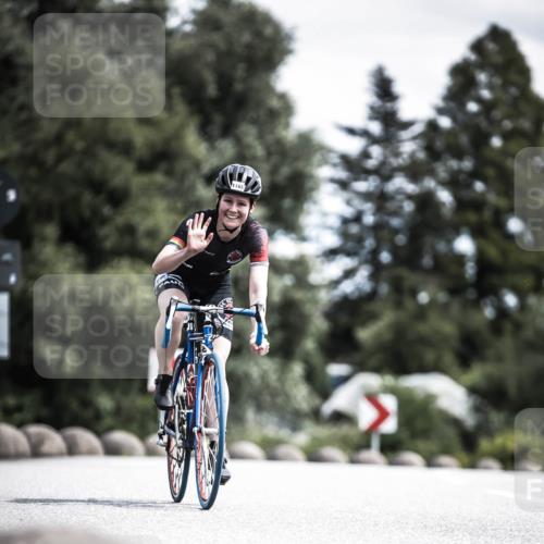 21.06.2026 - 29. Vierlanden-Triathlon H.Heesch http://msf.ph/oto/9924410 21.06.2026 13:14:17 Radfahren 1165 meine-sportfotos.de